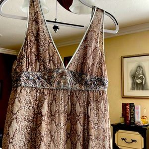 Gorgeous silk animal sift print beaded waist halter style Rebecca Taylor size 4